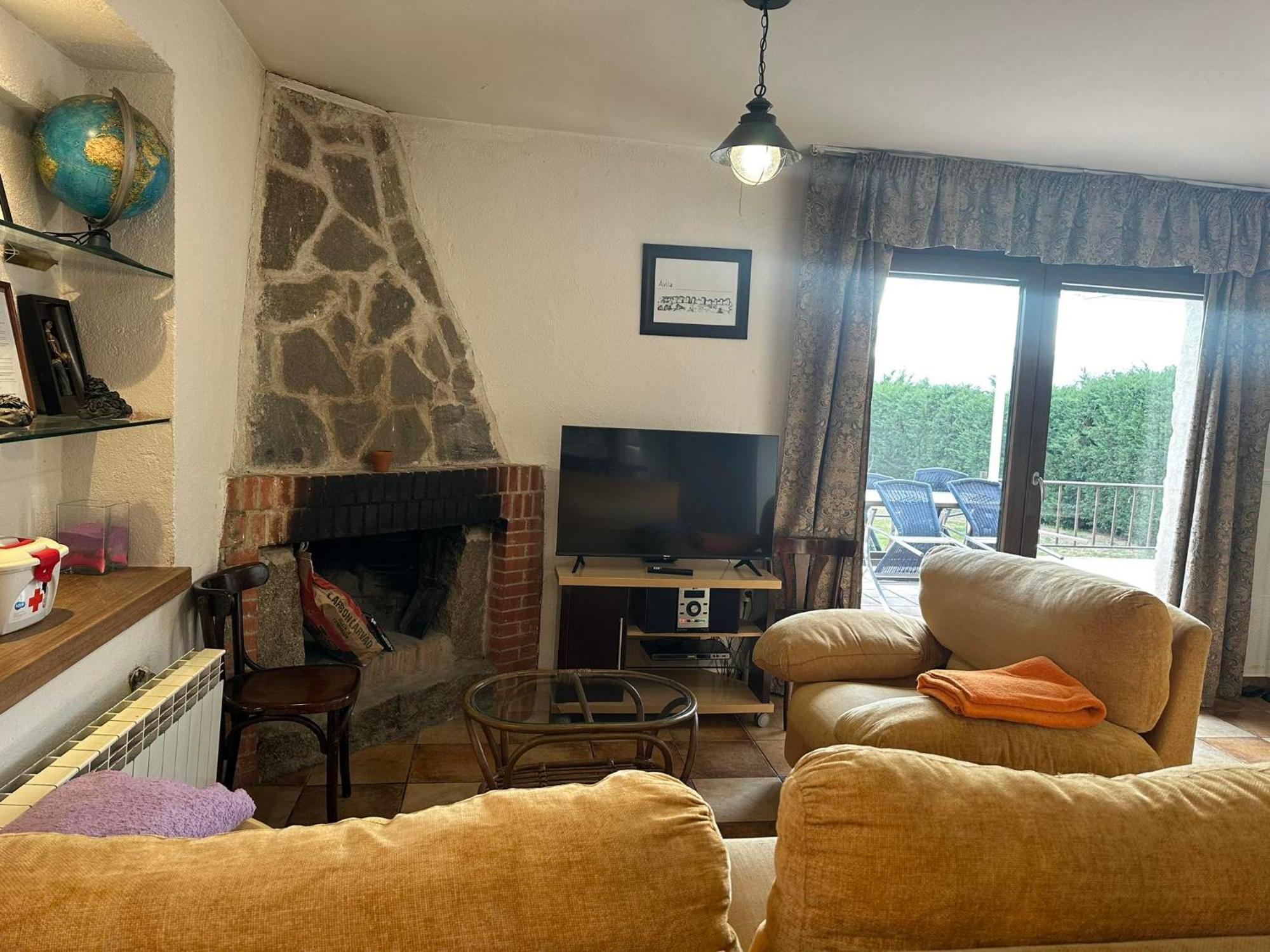 Affittacamere Vivienda De Uso Turistico El Nido La Serrada Esterno foto